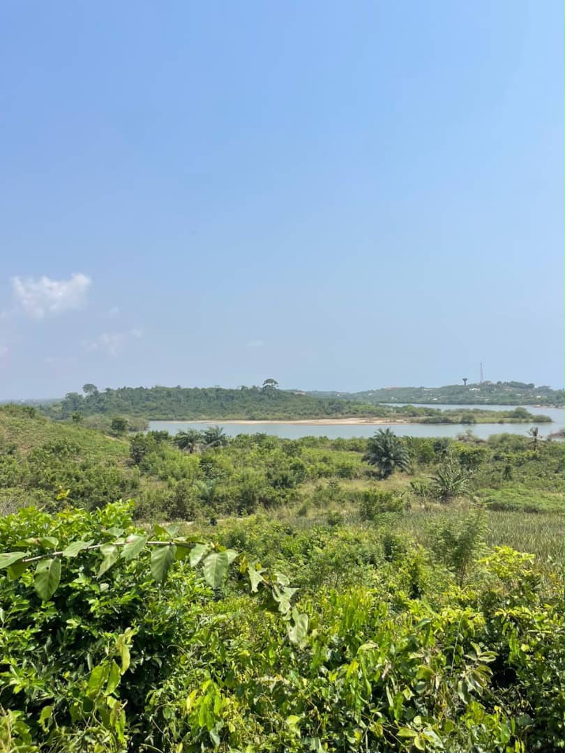 Ampeyi · Elmina