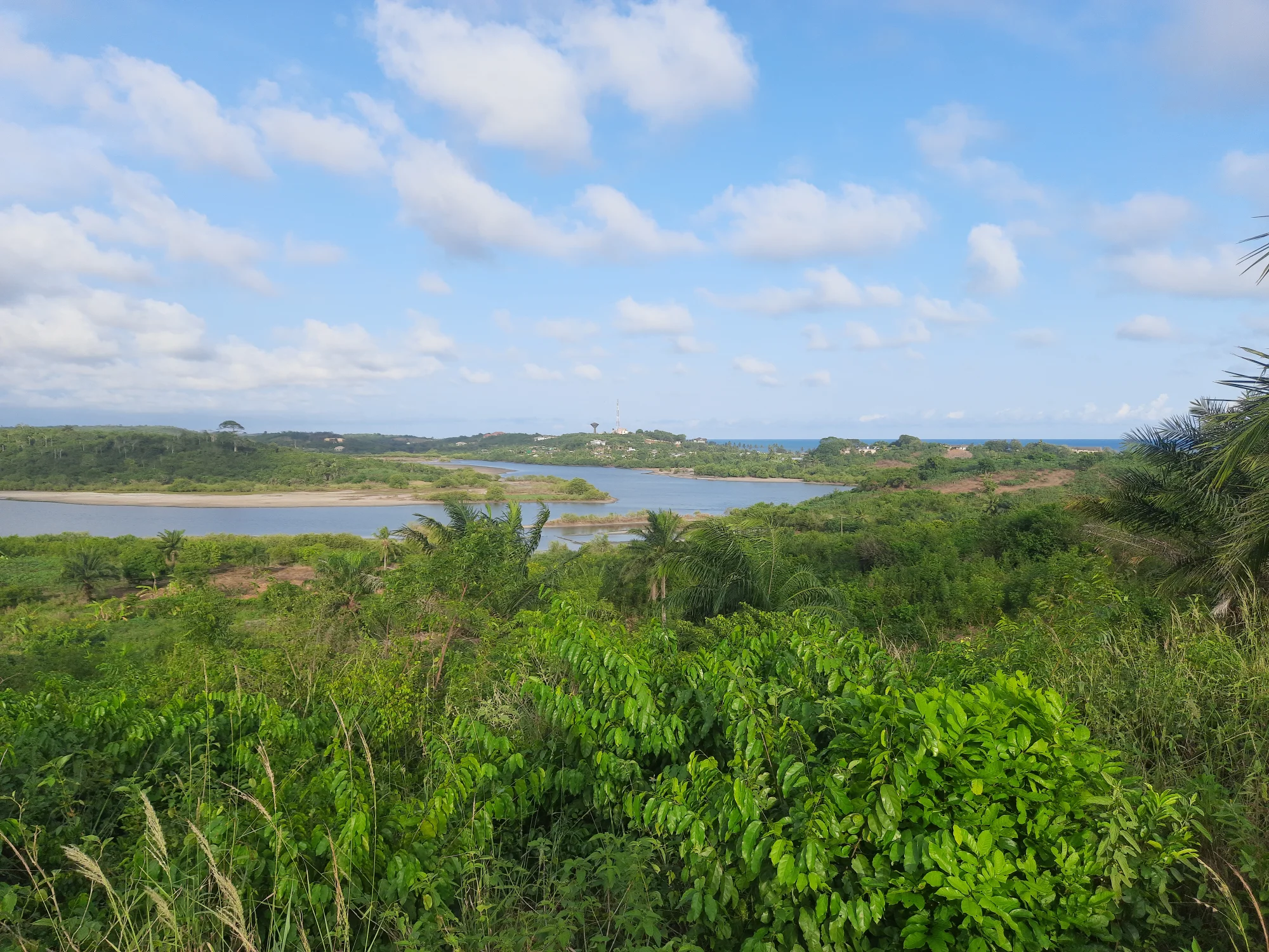 Ampeyi · Elmina